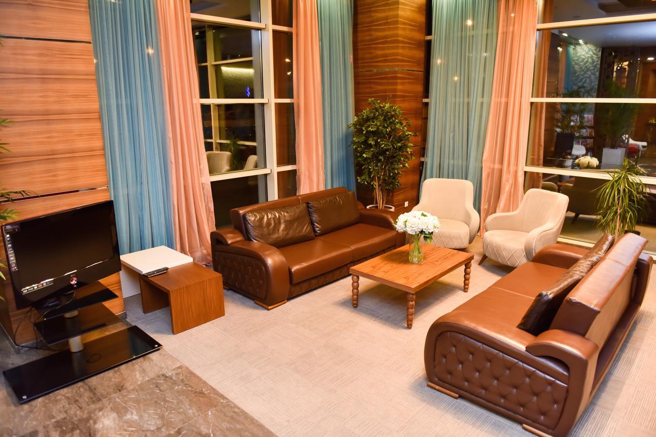 أوشاك Ozgobek Ronesans Hotel De Luxe المظهر الخارجي الصورة