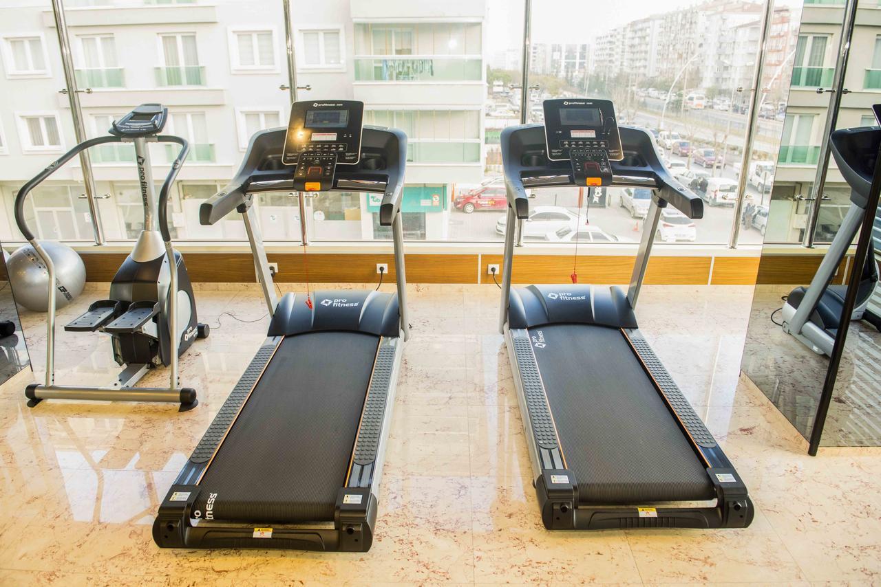 أوشاك Ozgobek Ronesans Hotel De Luxe المظهر الخارجي الصورة